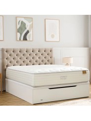 Colchón Flex Eternity Pocket instalado sobre canapé abatible en dormitorio.