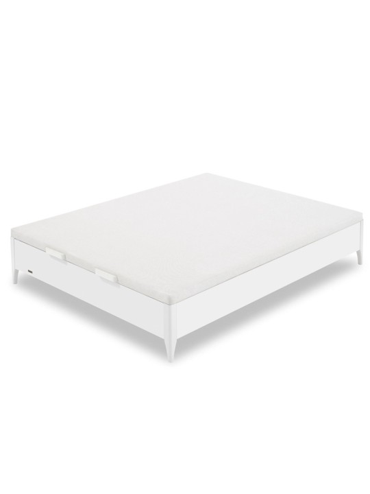 Pata redonda de madera maciza de haya en acabado blanco con 12 cm de altura libre al suelo.